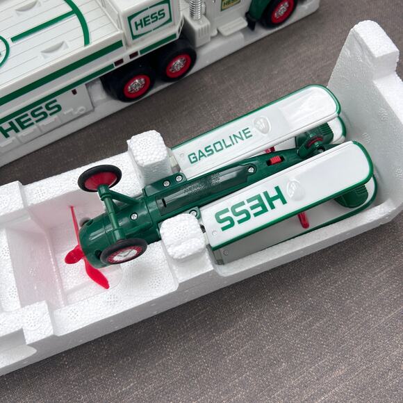 Hess 2002 Toy Truck and Airplane Christmas Collectible Toy - Picture 6 of 10